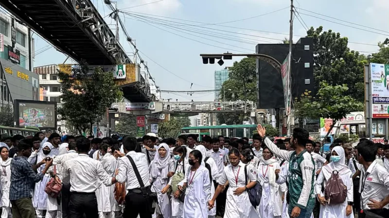 Aktrisa Eve Mylesning erotik fotosuratlari Jinsiy aloqa bilan erotik filmlar