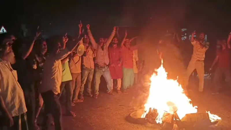 Лесбиянкалар туралы эротикалық фильмдерді қараңыз