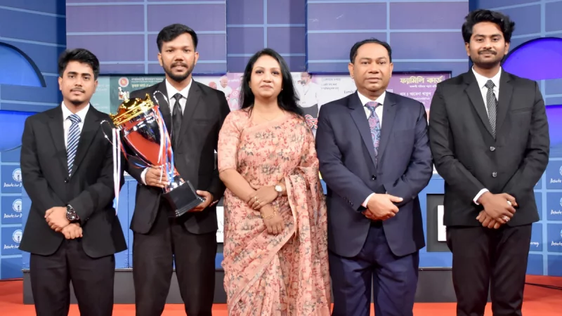 ফ্যামিলি কার্ড বিতরণে কোনো রাজনৈতিক হস্তক্ষেপ থাকবে না: সমাজকল্যাণ প্রতিমন্ত্রী