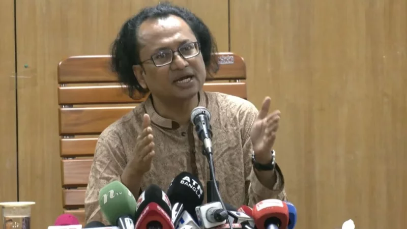 ‘দেশে জঙ্গি নেই’, অন্তর্বর্তী সরকারের এই বক্তব্য সঠিক নয়: তথ্য উপদেষ্টা - Image 1