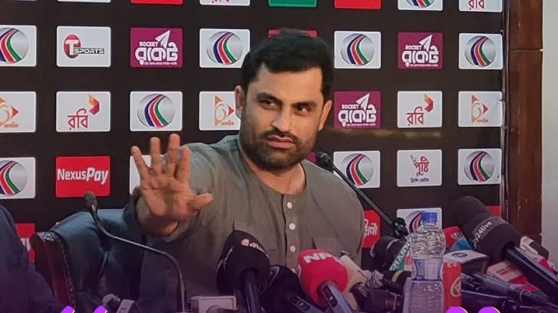 সাংবাদিকদের সাকিবের সঙ্গে মাশরাফি-দুর্জয়কেও মনে রাখতে বললেন তামিম - Image 1