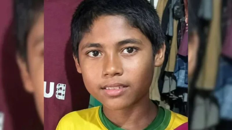 আখাউড়া সীমান্তে কাঁটাতারের পাশে বাংলাদেশি কিশোরের লাশ উদ্ধার