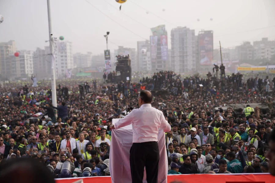দেশবাসীর কাছে মা খালেদা জিয়ার জন্য দোয়া চেয়েছেন তারেক রহমান