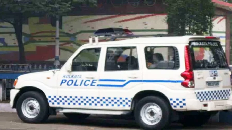 কলকাতায় পুকুরে মিলল বাংলাদেশি যুবকের লাশ